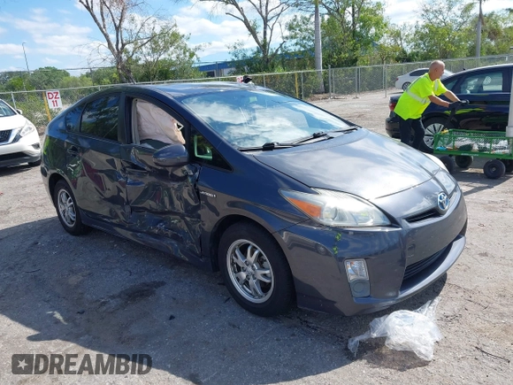 2011 Toyota Prius I with VIN JTDKN3DUXB1404431, listed as a IAAI auction lot 42045275 with 101,293 mi miles. Bid and sale history available at carsss.com. Image 1.