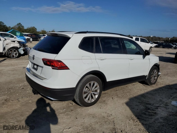 2019 Volkswagen Tiguan S with VIN 3VV1B7AX3KM032588, listed as a Copart auction lot 48238005 with 71,042 mi miles and Non Repairable. Bid and sale history available at carsss.com. Image 3.