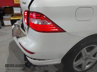 2013 Mercedes-Benz M 550 with VIN 4JGDA7DB3DA165765, listed as a IAAI auction lot 42323988 with 96,344 mi miles and . Bid and sale history available at DreamBid. Image 18.