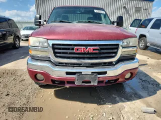 2006 GMC Sierra 2500HD Work Truck with VIN 1GTHK29D66E223055, listed as a Copart auction lot 62826635 with 355,735 mi miles and Non repairable. Bid and sale history available at DreamBid. Image 5.