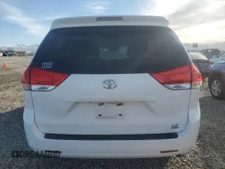 2014 Toyota Sienna LE with VIN 5TDJK3DC3ES085263, listed as a Copart auction lot 46719465 with Not Provided miles and Clean Title. Bid and sale history available at DreamBid. Image 6.