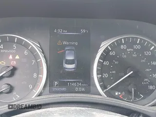 2018 Infiniti Q50 3.0t Luxe with VIN JN1EV7AR5JM434747, listed as a IAAI auction lot 41924244 with 114,634 mi miles. Bid and sale history available at carsss.com. Image 7.