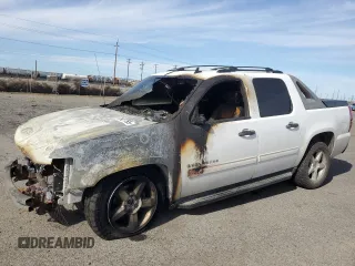 2010 Chevrolet Avalanche LS z VIN 3GNVKEE06AG244746, wystawiony jako Copart lot #47807765 z przebiegiem Nie podano mil oraz Szkoda całkowita • Salvage title. Historia ofert i sprzedaży dostępna na DreamBid. Obrazek 1.