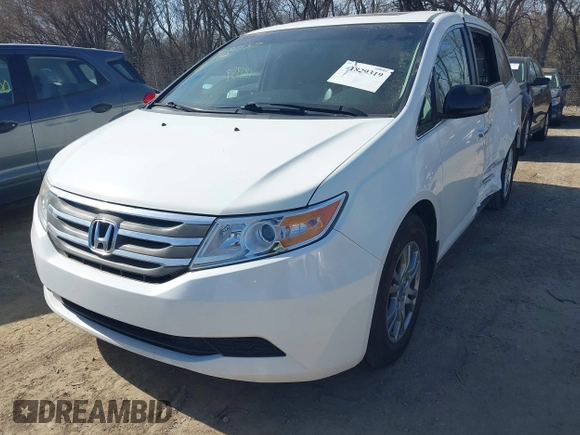 2011 Honda Odyssey EX-L with VIN 5FNRL5H69BB062666, listed as a IAAI auction lot 41829319 with 152,105 mi miles and . Bid and sale history available at carsss.com. Image 17.