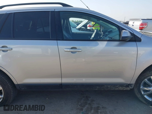 2013 Ford Edge SEL with VIN 2FMDK3JC3DBE33138, listed as a IAAI auction lot 41793707 with 119,115 mi miles. Bid and sale history available at carsss.com. Image 13.