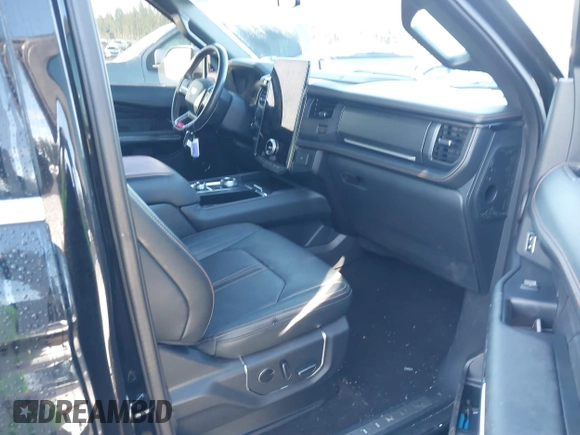 2023 Ford Expedition Max Platinum with VIN 1FMJK1M82PEA46362, listed as a IAAI auction lot 41862368 with 20,446 mi miles and . Bid and sale history available at DreamBid. Image 5.