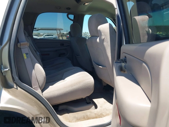 2005 Chevrolet Tahoe LS with VIN 1GNEK13T85J187539, listed as a IAAI auction lot 42540815 with 181,954 mi miles and . Bid and sale history available at DreamBid. Image 8.