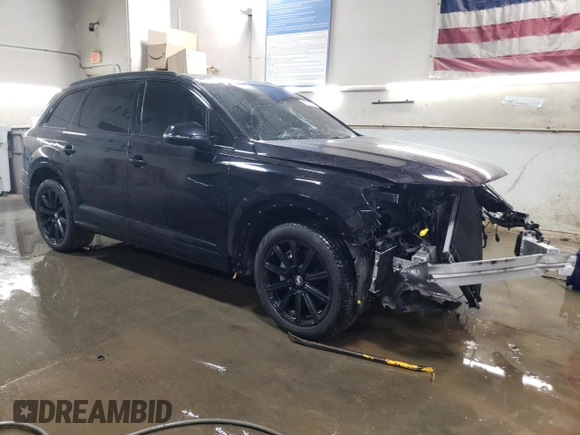 2018 Audi Q7 Premium Plus with VIN WA1LAAF71JD043674, listed as a Copart auction lot 49294125 with 66,577 mi miles and Salvage Title. Bid and sale history available at carsss.com. Image 4.