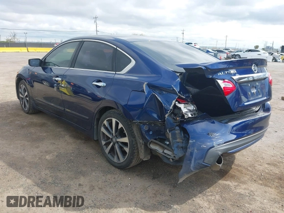 2016 Nissan Altima SR with VIN 1N4AL3AP2GC264800, listed as a IAAI auction lot 41968704 with 141,992 mi miles and . Bid and sale history available at carsss.com. Image 3.