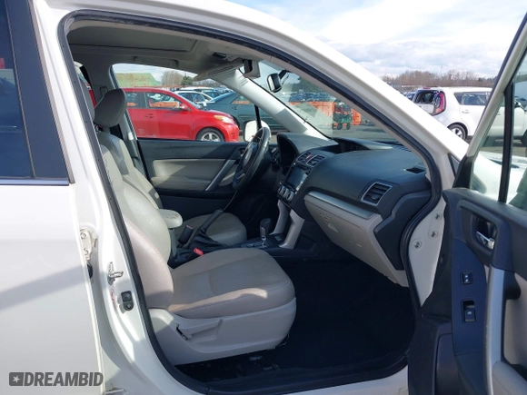2016 Subaru Forester 2.5i Limited with VIN JF2SJAHC9GH506160, listed as a IAAI auction lot 41500826 with 189,701 mi miles. Bid and sale history available at carsss.com. Image 5.