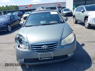 2010 Hyundai Elantra GLS z VIN KMHDU4AD5AU952996, wystawiony jako IAAI lot #42297712 z przebiegiem 258 104 mil mil oraz . Historia ofert i sprzedaży dostępna na DreamBid. Obrazek 12.