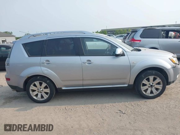 2009 Mitsubishi Outlander SE with VIN JA4LT31W09Z014816, listed as a IAAI auction lot 42399219 with 188,136 mi miles and . Bid and sale history available at DreamBid. Image 13.