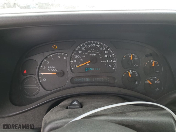 2004 Chevrolet Silverado 1500 LS with VIN 2GCEK19T841372716, listed as a Copart auction lot 46802905 with 175,579 mi miles and Salvage Title. Bid and sale history available at carsss.com. Image 9.