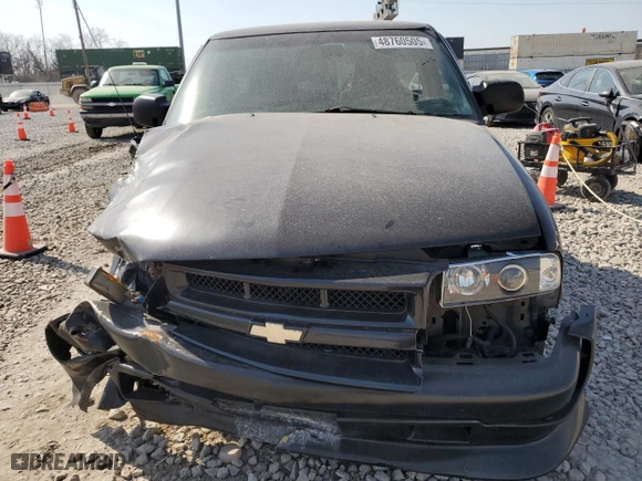 2000 Chevrolet S-10 LS with VIN 1GCCS14W0Y8247284, listed as a Copart auction lot 48760505 with 147,199 mi miles and Salvage Title. Bid and sale history available at carsss.com. Image 5.
