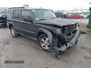 2006 Jeep Commander with VIN 1J8HG48K86C131284, listed as a IAAI auction lot 41673483 with 157,560 mi miles. Bid and sale history available at carsss.com. Image 1.