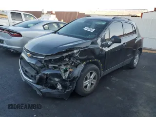 2020 Chevrolet Trax LT z VIN KL7CJLSB6LB027042, wystawiony jako Copart lot #60493525 z przebiegiem 76 192 mil mil oraz Czysty tytuł • Clean title. Historia ofert i sprzedaży dostępna na DreamBid. Obrazek 1.