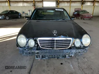 2000 Mercedes-Benz E with VIN WDBJF70G3YA960670, listed as a Copart auction lot 85757784 with Not Provided miles and Salvage Title. Bid and sale history available at DreamBid. Image 5.
