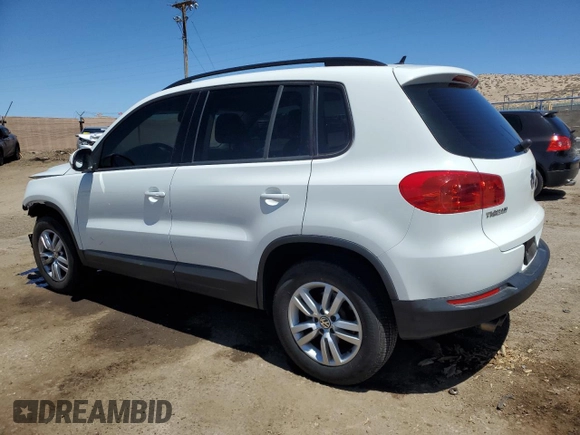 2016 Volkswagen Tiguan S z VIN WVGAV7AX6GW501102, wystawiony jako Copart lot #54174845 z przebiegiem 46 616 mil mil oraz Szkoda całkowita • Salvage title. Historia ofert i sprzedaży dostępna na DreamBid. Obrazek 2.