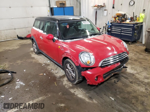 2012 MINI Clubman z VIN WMWZF3C52CT190396, wystawiony jako Copart lot #86537344 z przebiegiem 108 971 mil mil oraz Szkoda całkowita • Salvage title. Historia ofert i sprzedaży dostępna na DreamBid. Obrazek 4.