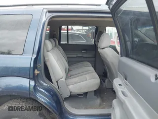 2006 Dodge Durango z VIN 1D4HD48K86F118455, wystawiony jako IAAI lot #41853179 z przebiegiem 300 481 mil mil oraz . Historia ofert i sprzedaży dostępna na DreamBid. Obrazek 8.