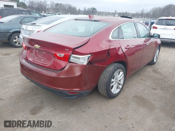 2018 Chevrolet Malibu LT z VIN 1G1ZD5ST3JF138526, wystawiony jako IAAI lot #41461263 z przebiegiem 121 113 mil mil oraz . Historia ofert i sprzedaży dostępna na DreamBid. Obrazek 4.