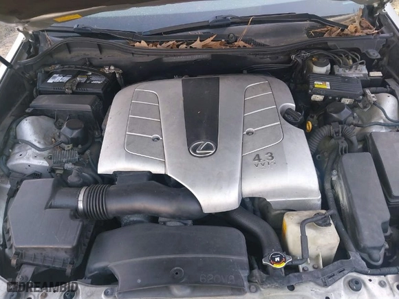 2006 Lexus GS 430 with VIN JTHBN96S165005256, listed as a IAAI auction lot 41917363 with 175,623 mi miles. Bid and sale history available at carsss.com. Image 10.