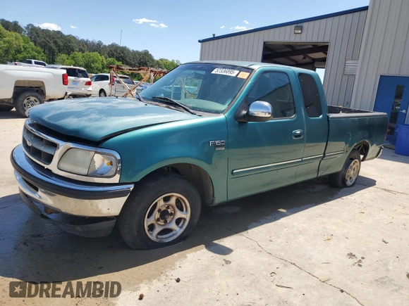 1998 Ford F-150 z VIN 1FTZX1768WNB23317, wystawiony jako Copart lot #52336895 z przebiegiem 288 431 mil mil oraz Szkoda całkowita • Salvage title. Historia ofert i sprzedaży dostępna na DreamBid. Obrazek 1.