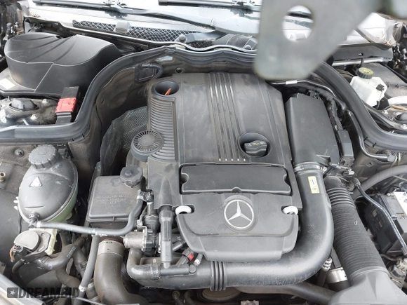 2013 Mercedes-Benz C-Class C 250 with VIN WDDGJ4HB3DG066876, listed as a IAAI auction lot 41676738 with 86,245 mi miles. Bid and sale history available at carsss.com. Image 10.