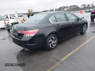 2012 Honda Accord SE z VIN 1HGCP2F65CA243271, wystawiony jako IAAI lot #41572504 z przebiegiem 117 228 mil mil oraz . Historia ofert i sprzedaży dostępna na DreamBid. Obrazek 4.