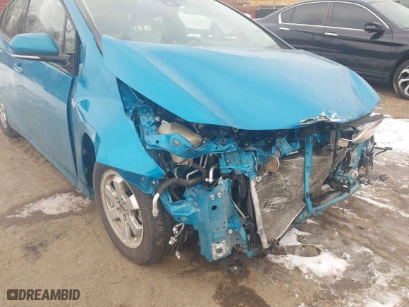 2017 Toyota Prius Prime Plus with VIN JTDKARFP3H3020140, listed as a IAAI auction lot 41547158 with NaN miles. Bid and sale history available at carsss.com. Image 16.