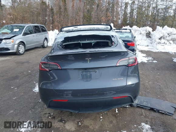 2023 Tesla Model Y Performance with VIN 7SAYGDEF0PF834822, listed as a IAAI auction lot 41547678 with Not Provided miles and . Bid and sale history available at DreamBid. Image 15.