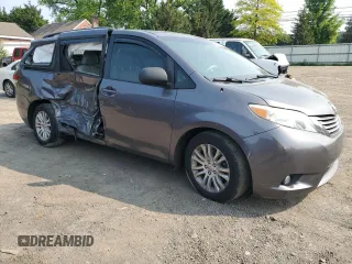 2012 Toyota Sienna XLE AAS с VIN 5TDYK3DC8CS202329, выставлен на аукционе Copart как лот 59340965 с пробегом Не указан миль и Списание • Salvage title. История ставок и продаж доступна на DreamBid. Изображение 4.