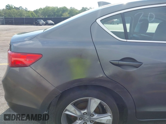 2014 Acura ILX z VIN 19VDE1F39EE002881, wystawiony jako IAAI lot #42270605 z przebiegiem 172 356 mil mil oraz . Historia ofert i sprzedaży dostępna na DreamBid. Obrazek 18.