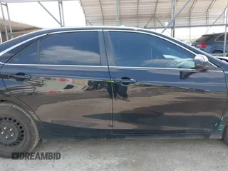 2017 Toyota Camry XLE z VIN 4T1BF1FK6HU404054, wystawiony jako IAAI lot #41921983 z przebiegiem 129 091 mil mil oraz . Historia ofert i sprzedaży dostępna na DreamBid. Obrazek 14.
