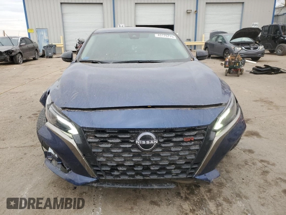 2023 Nissan Altima SR z VIN 1N4BL4CV0PN406801, wystawiony jako Copart lot #43175775 z przebiegiem 48 964 mil mil oraz Szkoda całkowita • Salvage title. Historia ofert i sprzedaży dostępna na DreamBid. Obrazek 5.