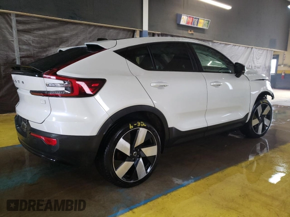 2023 Volvo C40 Recharge Pure Electric Ultimate with VIN YV4ED3GM6P2066097, listed as a Copart auction lot 80301104 with 43,982 mi miles and Salvage Title. Bid and sale history available at carsss.com. Image 3.