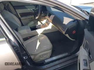 2009 Jaguar XF with VIN SAJWA07C891R35699, listed as a IAAI auction lot 41722790 with 120,741 mi miles and . Bid and sale history available at DreamBid. Image 5.