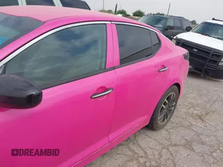 2014 Kia Optima LX z VIN KNAGM4A77E5453187, wystawiony jako IAAI lot #42357588 z przebiegiem 162 501 mil mil oraz . Historia ofert i sprzedaży dostępna na DreamBid. Obrazek 6.