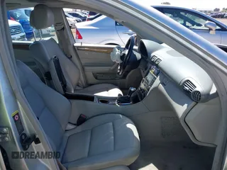 2007 Mercedes-Benz C 230 Sport с VIN WDBRF52H97A936689, выставлен на аукционе IAAI как лот 42519824 с пробегом 200 866 миль миль и . История ставок и продаж доступна на DreamBid. Изображение 5.