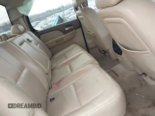 2010 GMC Sierra 1500 SLT z VIN 3GTRCWE00AG287606, wystawiony jako IAAI lot #41406243 z przebiegiem 218 866 mil mil oraz . Historia ofert i sprzedaży dostępna na DreamBid. Obrazek 8.