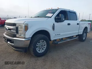 2018 Ford Super Duty F-250 SRW XL with VIN 1FT7W2BT9JEB87422, listed as a IAAI auction lot 41367216 with 162,239 mi miles. Bid and sale history available at carsss.com. Image 6.