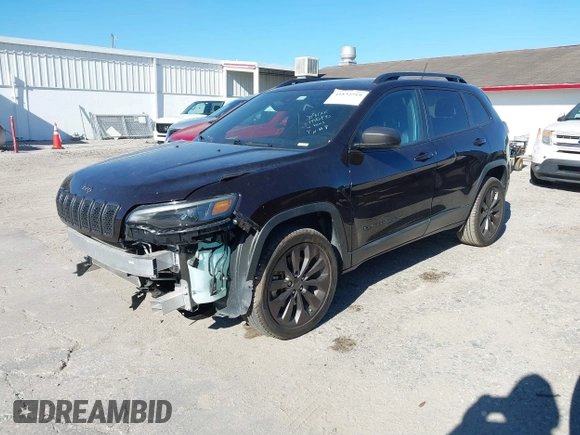 2021 Jeep Cherokee Latitude Lux with VIN 1C4PJLMX3MD196048, listed as a IAAI auction lot 41832519 with 1 mi miles. Bid and sale history available at carsss.com. Image 2.