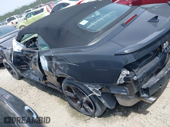 2012 Chevrolet Camaro LT z VIN 2G1FF3D36C9105871, wystawiony jako IAAI lot #37469138 z przebiegiem 169 448 mil mil oraz . Historia ofert i sprzedaży dostępna na DreamBid. Obrazek 14.