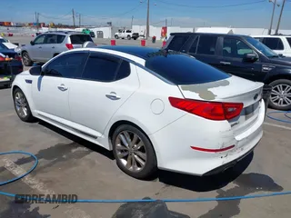 2015 Kia Optima SX Turbo with VIN 5XXGR4A63FG470724, listed as a IAAI auction lot 42006500 with 188,422 mi miles. Bid and sale history available at carsss.com. Image 3.