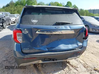 2020 Ford Explorer XLT with VIN 1FMSK7DH5LGC41331, listed as a IAAI auction lot 41491137 with 28,242 mi miles. Bid and sale history available at carsss.com. Image 6.