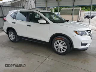 2020 Nissan Rogue S z VIN JN8AT2MT5LW039801, wystawiony jako Copart lot #60525875 z przebiegiem 92 095 mil mil oraz Czysty tytuł • Clean title. Historia ofert i sprzedaży dostępna na DreamBid. Obrazek 4.