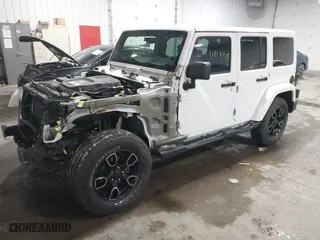 2018 Jeep Wrangler JK Unlimited Altitude with VIN 1C4BJWEG6JL847653, listed as a IAAI auction lot 41137635 with 66,177 mi miles. Bid and sale history available at carsss.com. Image 17.