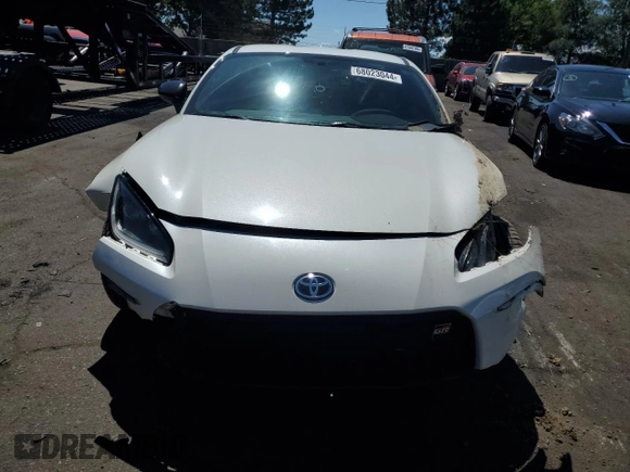 2023 Toyota GR86 Premium with VIN JF1ZNBF19P8750521, listed as a Copart auction lot 68023044 with 22,715 mi miles and Salvage Title. Bid and sale history available at carsss.com. Image 5.