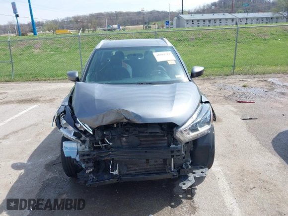 2019 Nissan Kicks S with VIN 3N1CP5CU8KL542721, listed as a IAAI auction lot 41889781 with 88,604 mi miles and . Bid and sale history available at carsss.com. Image 13.
