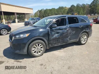 2019 Kia Sorento L z VIN 5XYPG4A30KG595424, wystawiony jako Copart lot #50890275 z przebiegiem 100 252 mil mil oraz Szkoda całkowita • Salvage title. Historia ofert i sprzedaży dostępna na DreamBid. Obrazek 1.